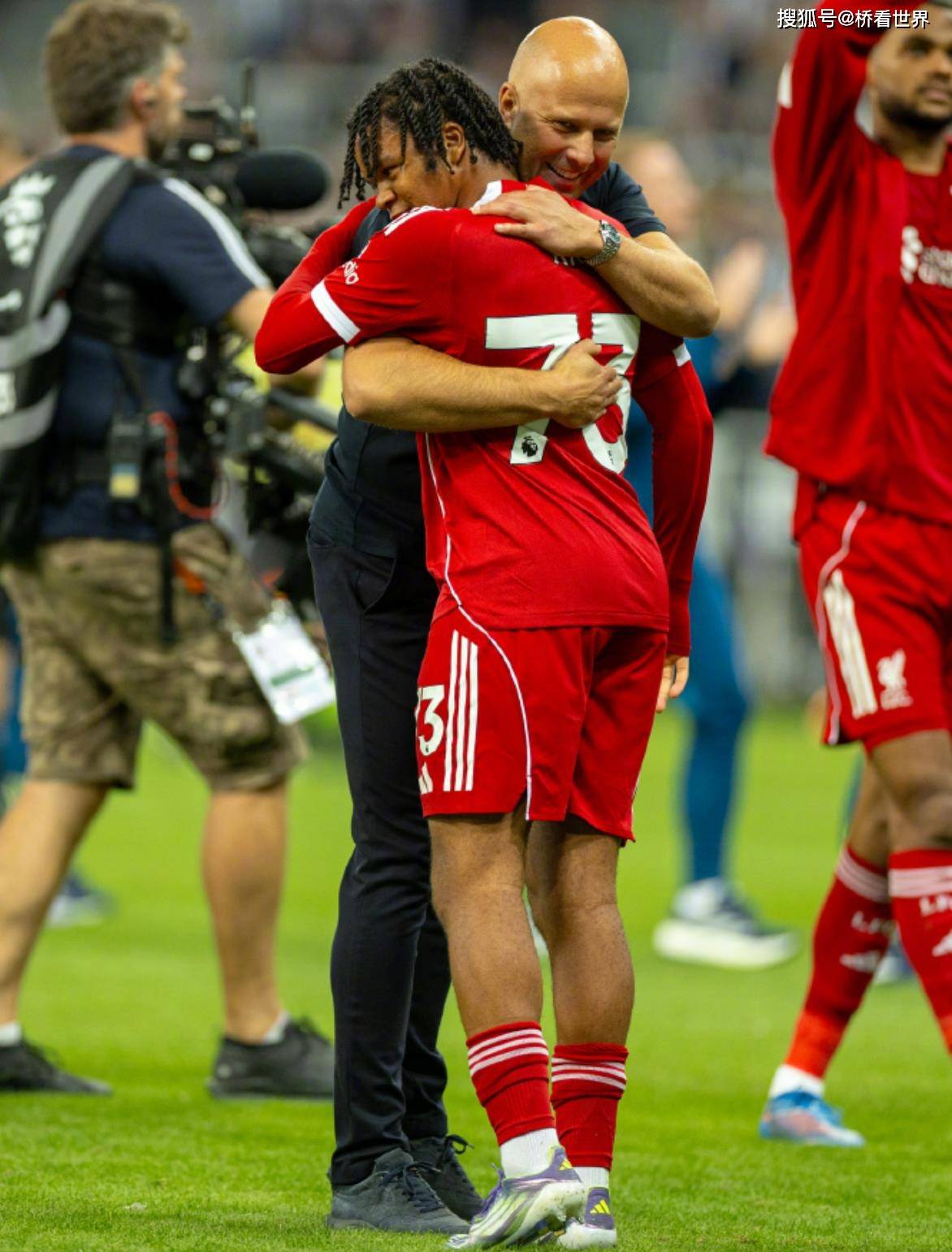 关于今夜全明星赛焦点战，利物浦主帅复盘，球迷炸锅，年轻球员得到机会的信息星空体育APP下载